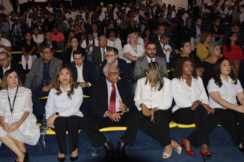 Foro sobre la libertad de expresión con los candidatos presidenciales Foro sobre la libertad de expresión con los candidatos presidenciales