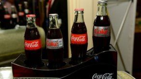 Coca-Cola permitirá preparar sus bebidas en casa