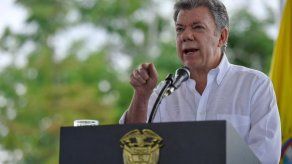 Santos dice que migración de venezolanos es el problema más serio de Colombia