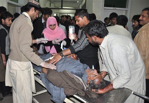 Veintena de muertos por ataque suicida en Pakistán