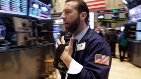Encuesta: Prevén fin de alzas en bolsa de EEUU