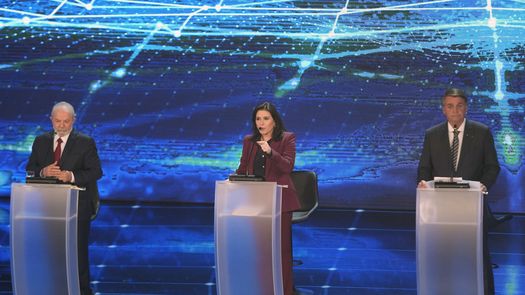Las mujeres acaparan primer debate presidencial de Brasil
