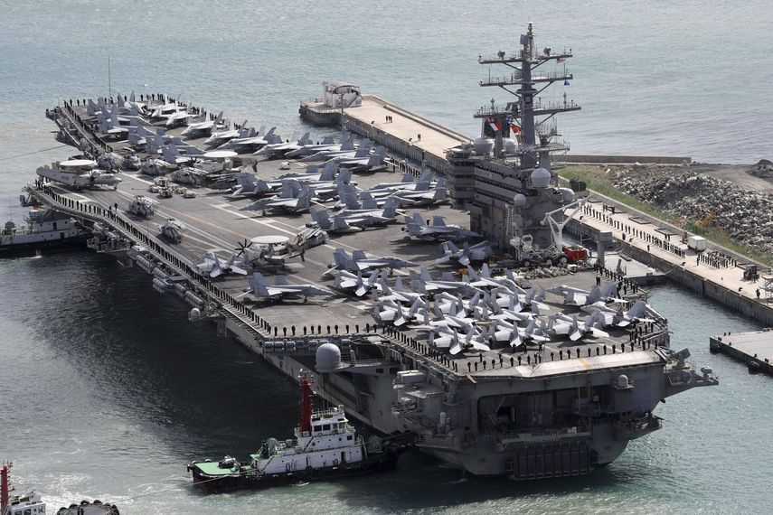 Estados Unidos envió tres portaaviones incluyendo el Reagan para maniobras navales con Corea del Sur para hacer frente a pruebas nucleares y de misiles por parte de Corea del Norte
