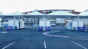 Autorrápido de vacunación Rommel Fernández.