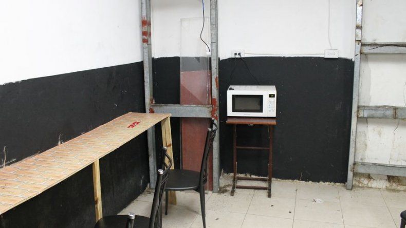 Mitradel encuentra anomalías en locales comerciales tras operativos