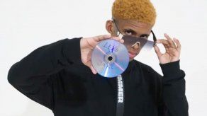 Joven le dedica una canción a Sech