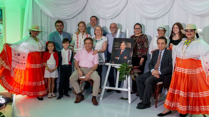 Lanzamiento de la novela "La Morada del Olvido" del Dr. Juan Antonio Medrano Valderrama.