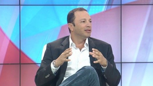 El PRD no enfrenta crisis, asegura Waked