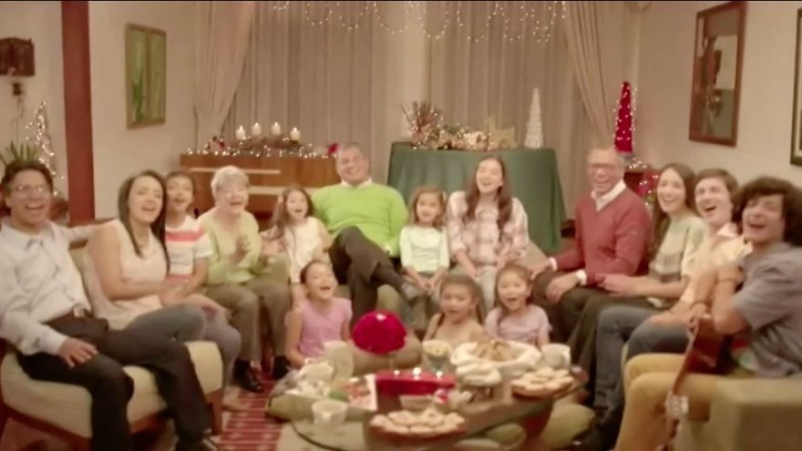 Correa felicita en Navidad a los ecuatorianos por última vez