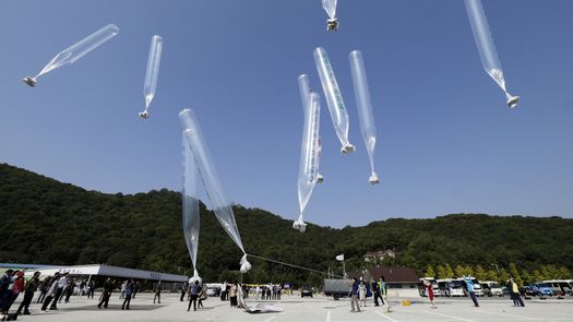 El reporte de los medios estatales señaló que el centro de prevención de epidemias de Corea del Norte había encontrado grupos de infección en la ciudad de Ipho.