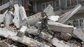 La cifra de los muertos en el terremoto de Nepal alcanza los 2.357