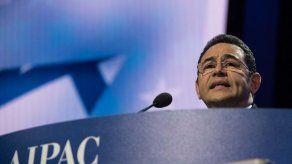 Presidente de Guatemala llega a Israel para inaugurar Embajada en Jerusalén