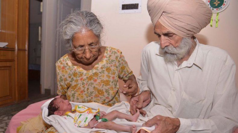 Ancianas que dan a luz en India, entre milagro científico y conflicto ético