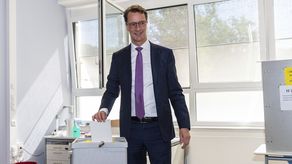 Según encuestas recientes, le será difícil a la alianza mantener el poder ante el desafío de los Verdes.