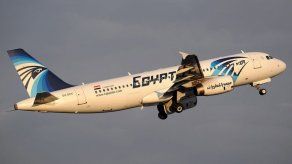 Hallan la segunda caja negra del avión de Egyptair siniestrado en mayo