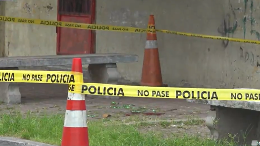 Estudiante esperaba ingresar al colegio cuando fue asesinado en Colón. Estudiante esperaba ingresar al colegio cuando fue asesinado en Colón.