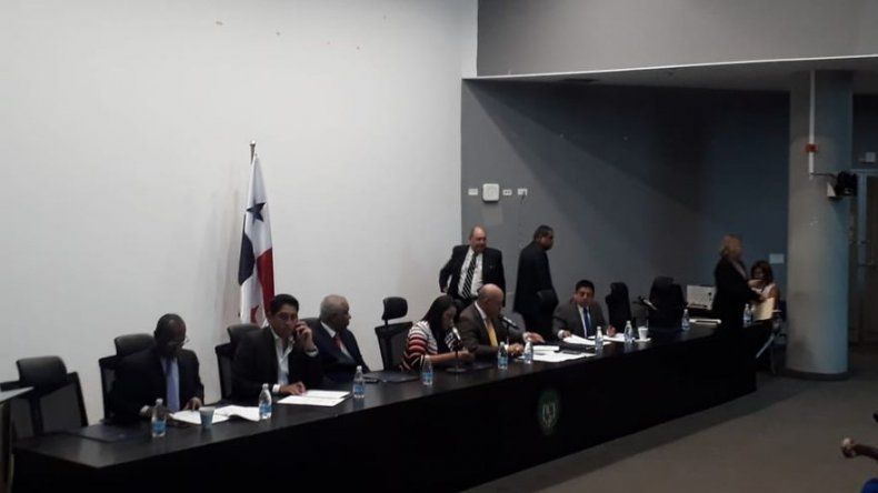 Asamblea Nacional aprobó en primer debate pago del bono a jubilados