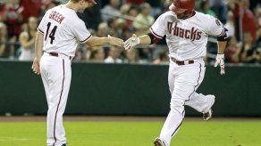 Castillo y Tomás destrozan a los Filis con su bate; ganó De la Rosa