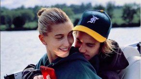 Hailey Baldwin disfruta románticas vacaciones con Justin Bieber