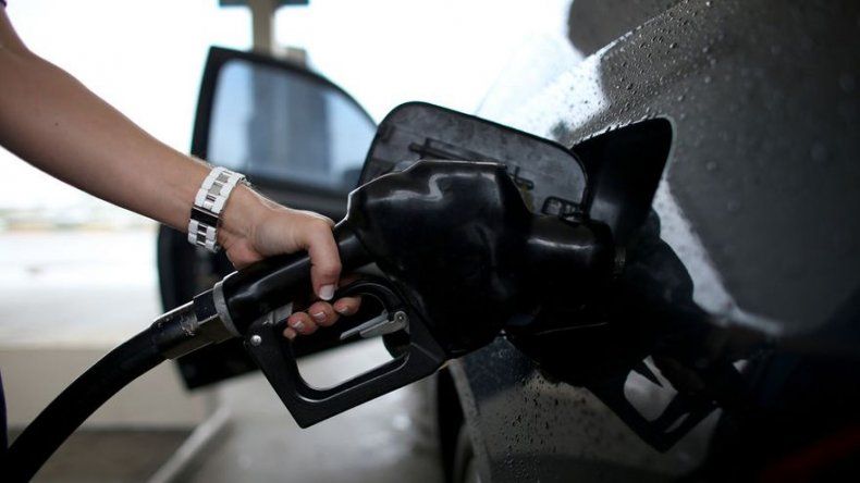 Tributación solidaria, aumento a jubilados saldrá del combustible