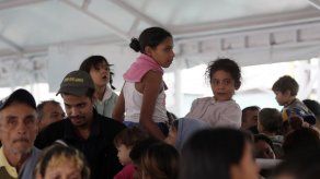 Funcionarios: Diplomáticos hablan en Suecia sobre Venezuela