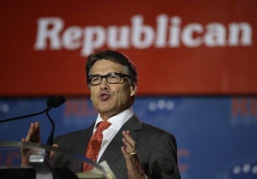Texas aumenta la seguridad en la frontera ante la oleada de inmigrantes