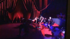 Madonna sufre estrepitosa caída en los Brit Awards