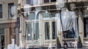 JOSH BOAK y ANNE D’INNOCENZIO