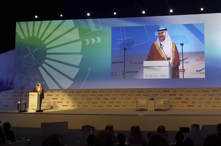 Arabia Saudí planea enviar a una mujer al espacio en 2023