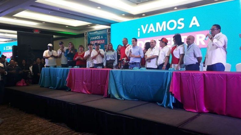 Directorio de Cambio Democrático aprueba unirse con el Partido Alianza