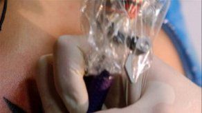 Expertos tatuadores de Centroamérica exponen diseños en Guatemala