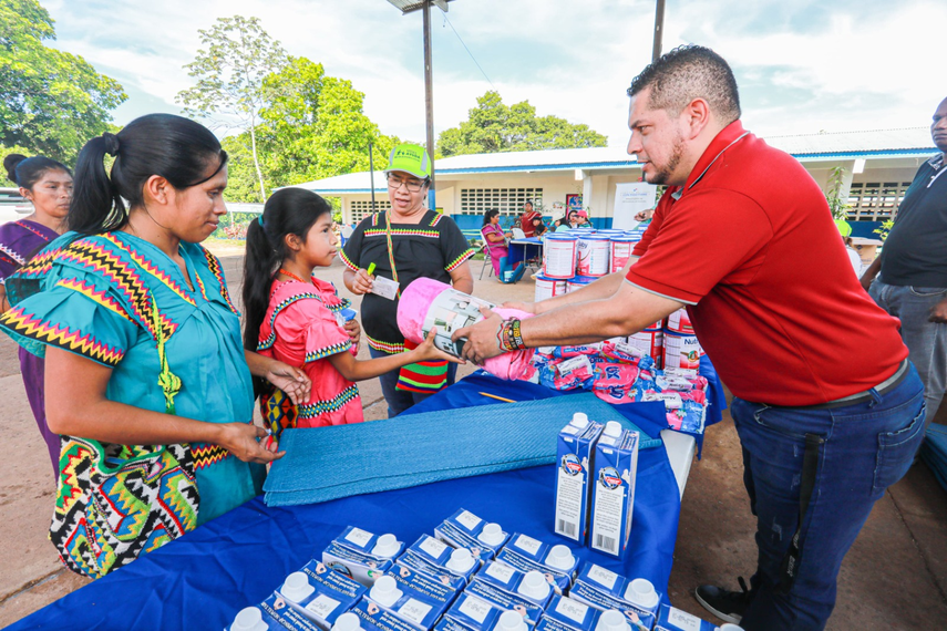 Jornada de Ayuda Social del MIDES benefició a Ngäbe Buglé.