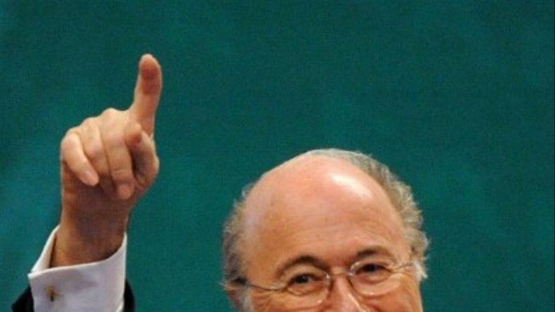 Blatter visitará Brasil para hablar sobre preparativos al Mundial