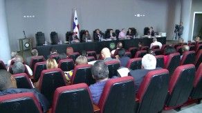 Comienza análisis de amnistía para institutores