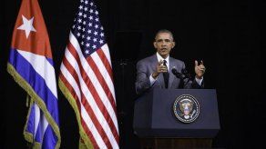 Obama felicita a Trump y lo invita el jueves a la Casa Blanca