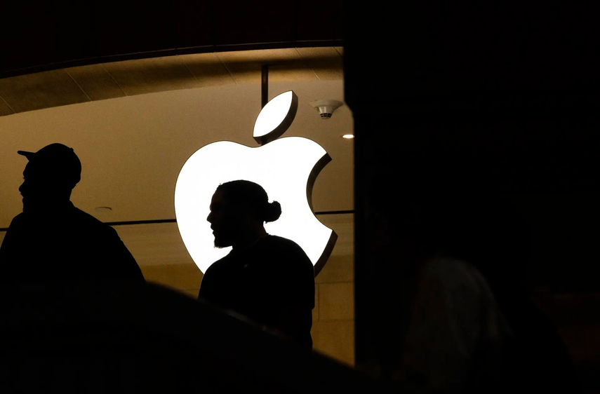 Gobierno de Biden demanda a Apple por crear un monopolio en el mercado