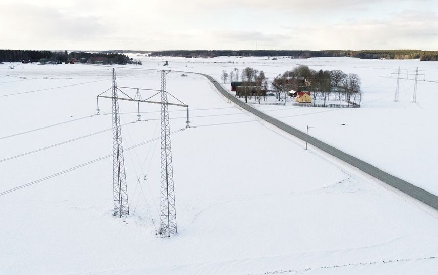 En Suecia las viviendas que consuman más de 2.000 kilovatios/hora por mes podrán recibir una compensación de 2.000 coronas (220 dólares) mensuales en el período diciembre-febrero.