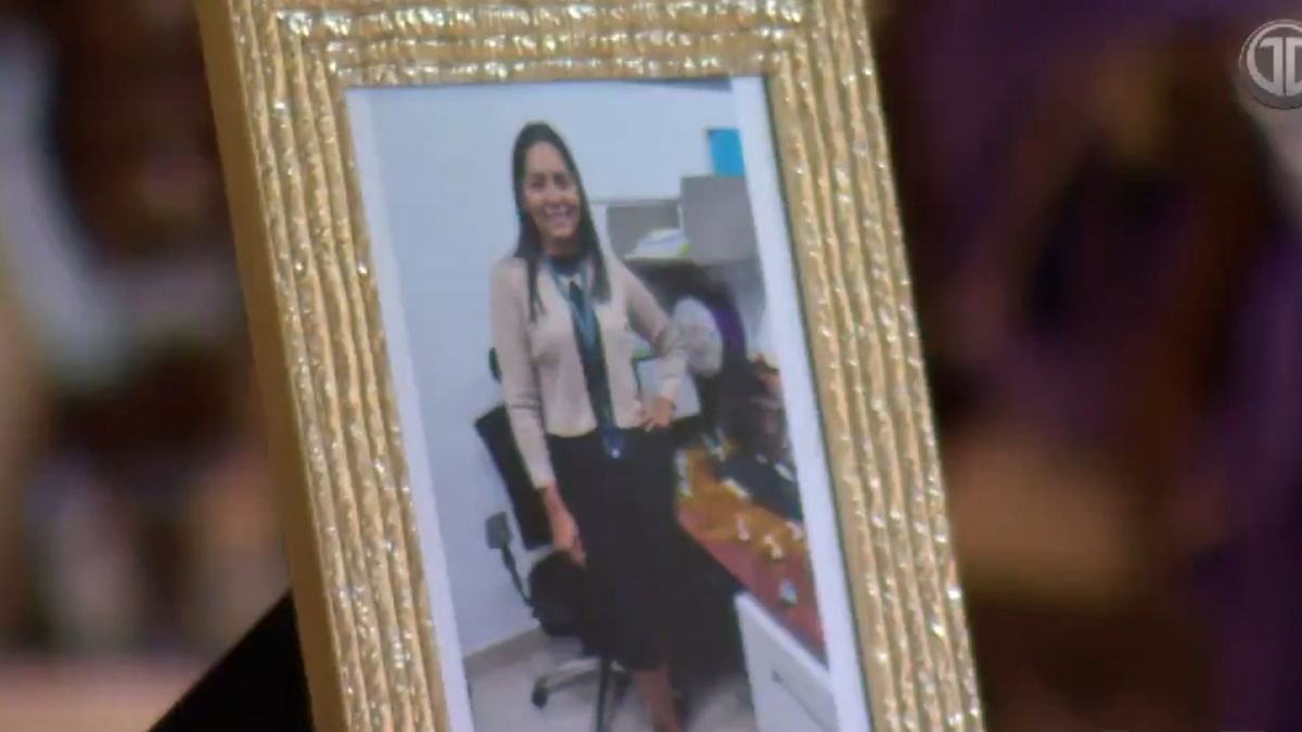 Dan el último adiós a la fiscal del Ministerio Público, Patricia Ossa. Dan el último adiós a la fiscal del Ministerio Público, Patricia Ossa.