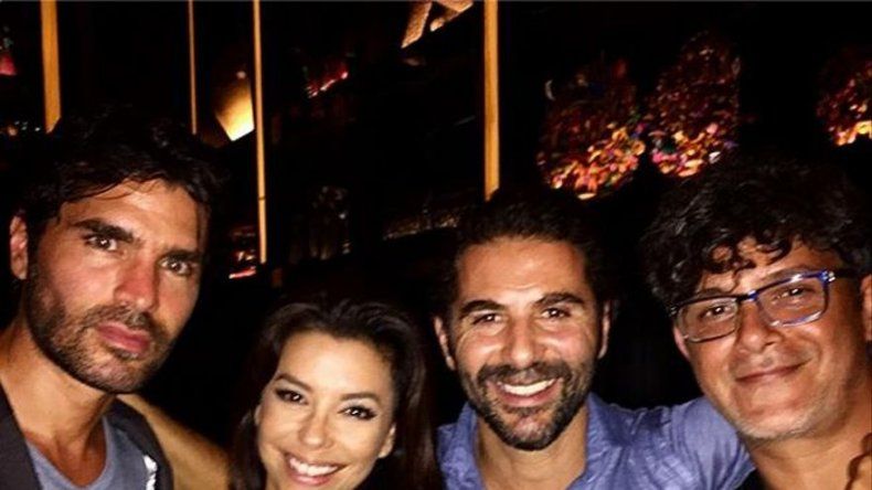 Alejandro Sanz se reencuentra con su hermana Eva Longoria