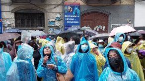 ¡Nos matan!: mujeres marchan contra violencia de género y piden justicia en Bolivia
