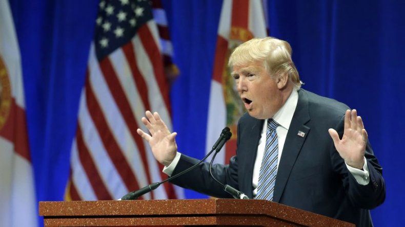 Trump: Ataques en París habrían sido diferentes con armas