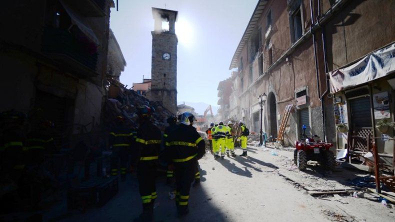 Al menos 247 muertos tras el devastador terremoto del centro de Italia