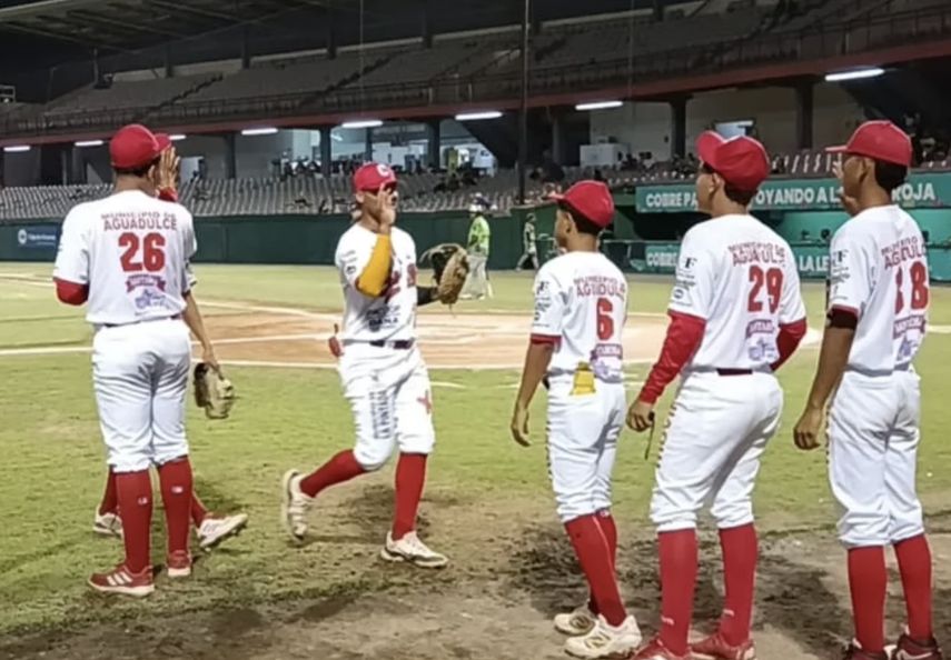 Béisbol Juvenil 2025: Coclé remonta duelo gran partido ante Panamá Oeste