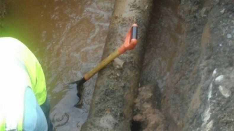 Turbiedad en el agua se debe a fuertes lluvias en ríos que abastecen el lago