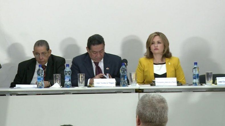 César Moreno y María López, primeros entrevistados para magistrados de la CSJ