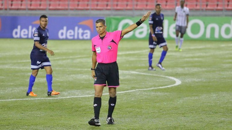 John Pittí designado para dirigir el EEUU - Costa Rica del hexagonal