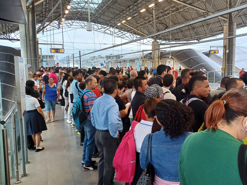 Estaciones de la línea 1 del Metro de Panamá presentan alta afluencia