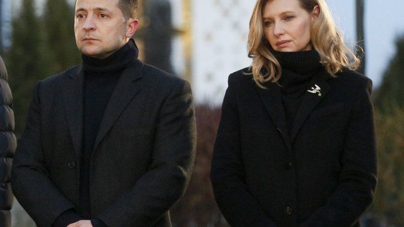 Primera dama ucraniana tiene COVID, pero esposo da negativo