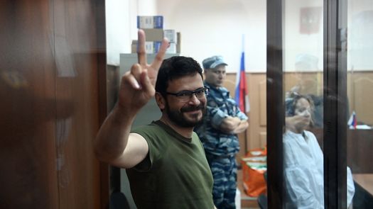 La figura de la oposición rusa y concejal de la ciudad de Moscú, Ilya Yashin, acusado de desacreditar al ejército ruso que lucha en Ucrania.