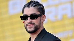 Bad Bunny reaparece y enciende las redes con una foto en la que muestra de más